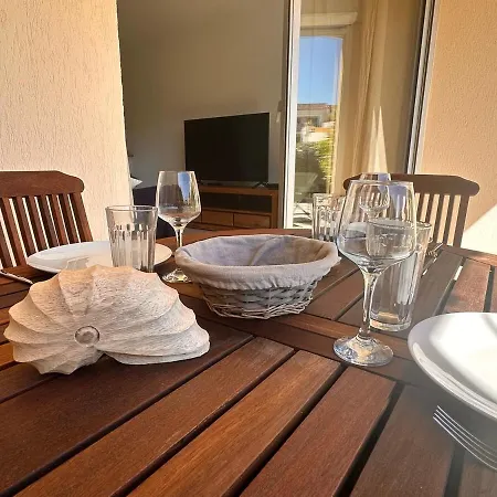 Appt 29m2 - Parking - Wifi - Clim - Piscine