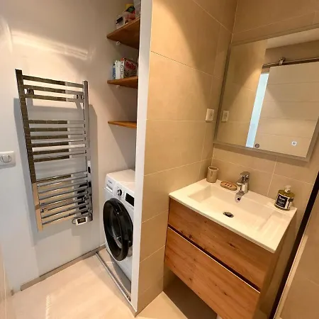 Appt 29m2 - Parking - Wifi - Clim - Piscine Roquebrune-sur Argens