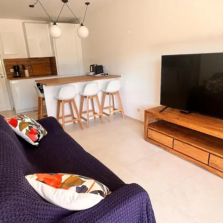 Appt 29m2 - Parking - Wifi - Clim - Piscine