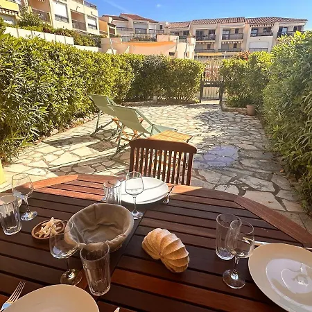 Appt 29m2 - Parking - Wifi - Clim - Piscine